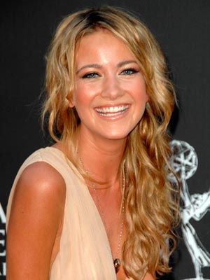 Мередит Хагнер в роли Евы