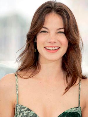 Мишель Монаган в роли Бонни